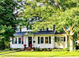 614 Webster St, Needham, MA 02494