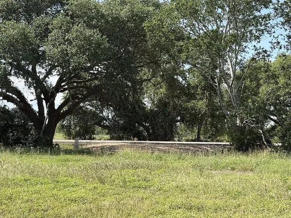 LOT 2&3 Fm 532, Weimar, TX 78962
