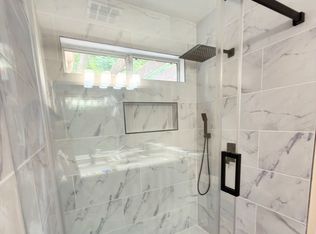 3990-1 Oak Glenn Dr, Duluth, GA 30096