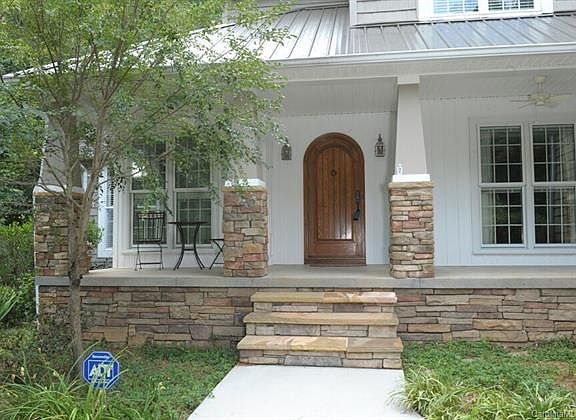 4th image of 435 Bonaventure Dr