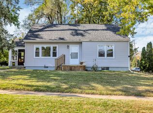 702 17th St, Jackson, MI 49203