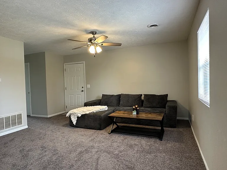 2 bedroom - 1 bath in phase 2 (carpet in living room)