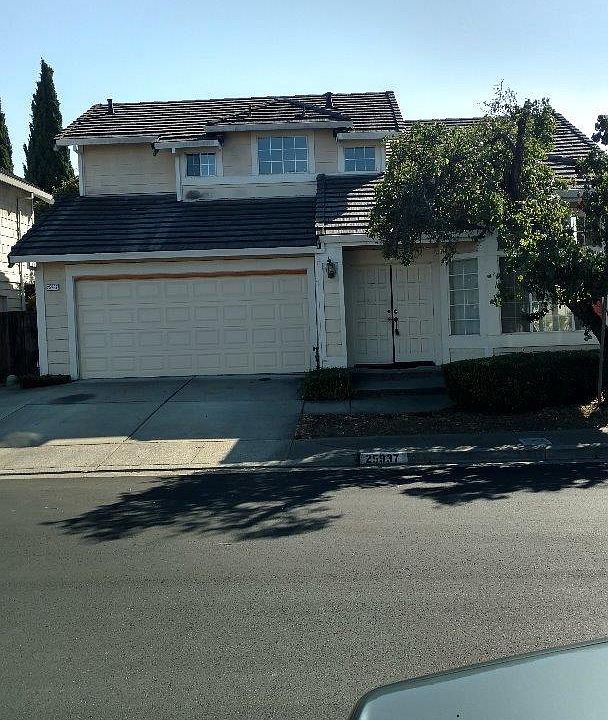 1st image of 25937 Meadowmist Dr