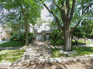 2814 W Balmoral Ave, Chicago, IL