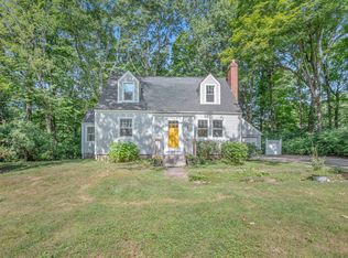381 Bell St, Glastonbury, CT 06033