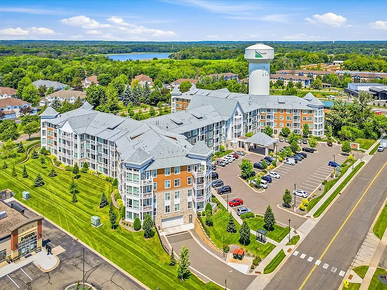 The Legends of Champlin 55+ Apartments — Photo 7
