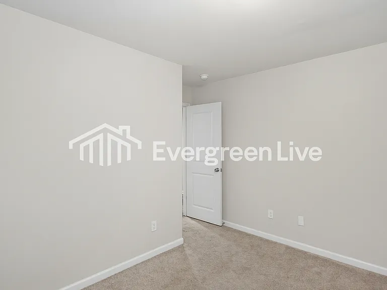 1315 Doby Springs Dr — Photo 8