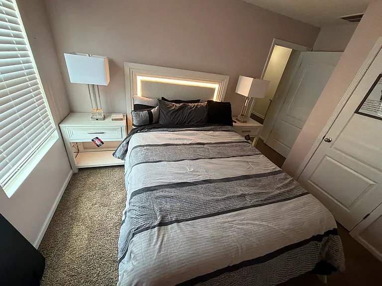 6943 Sandle Dr — Photo 4