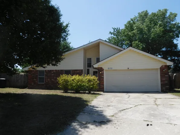 8020 Crestline Ter, Oklahoma City, OK 73132