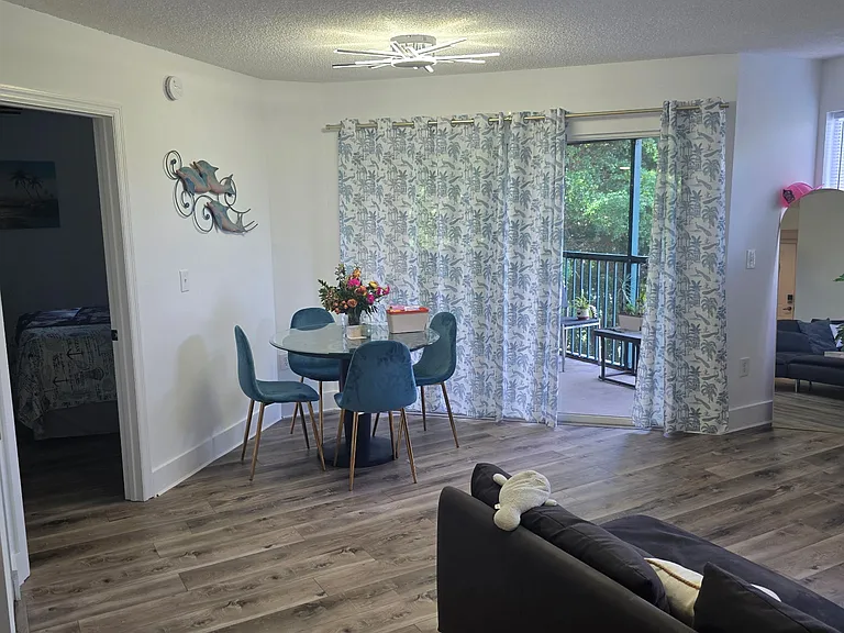 8870 Colonnades Blvd #337 — Photo 2