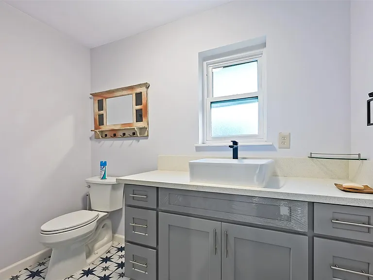 12018 Beinhorn Dr — Photo 22