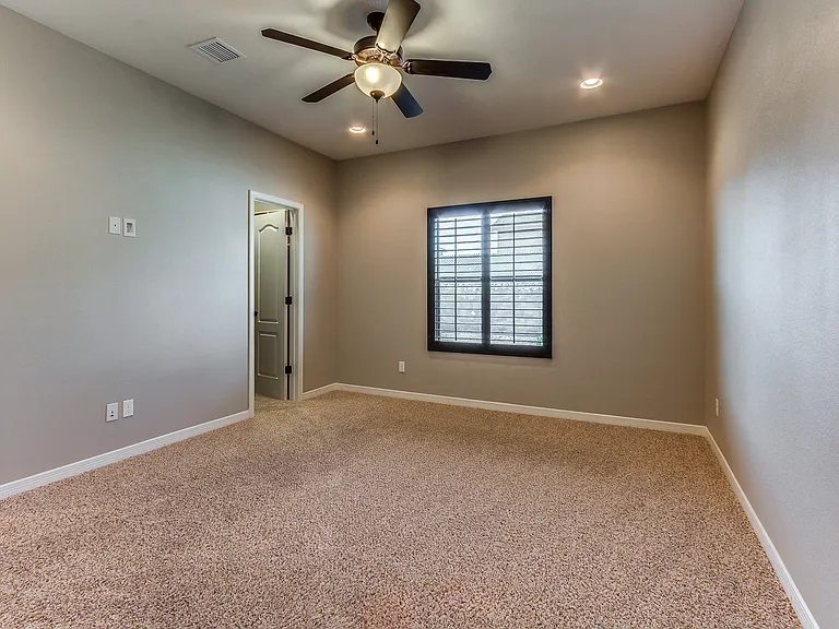 14323 High Rock Dr — Photo 20