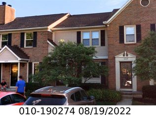5237 Meadowknoll Ln, Columbus, OH 43220