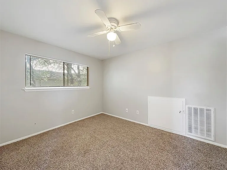 10827 Sugar Hill Dr #A — Photo 20