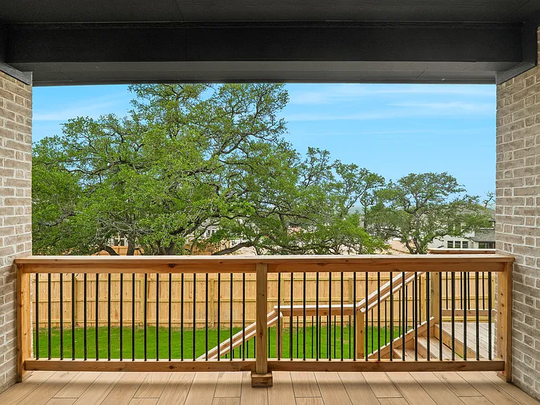 310 Barton Crk — Photo 42