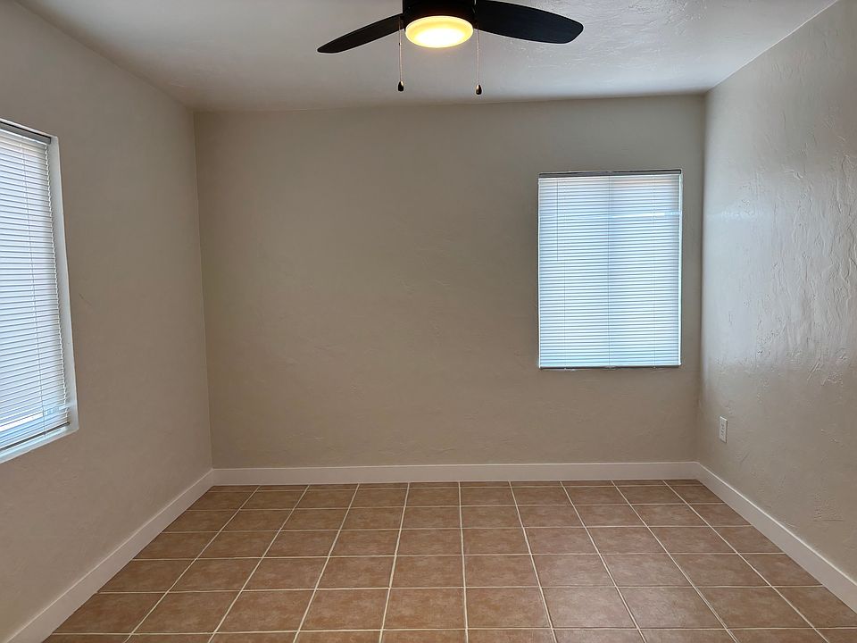 Second bedroom