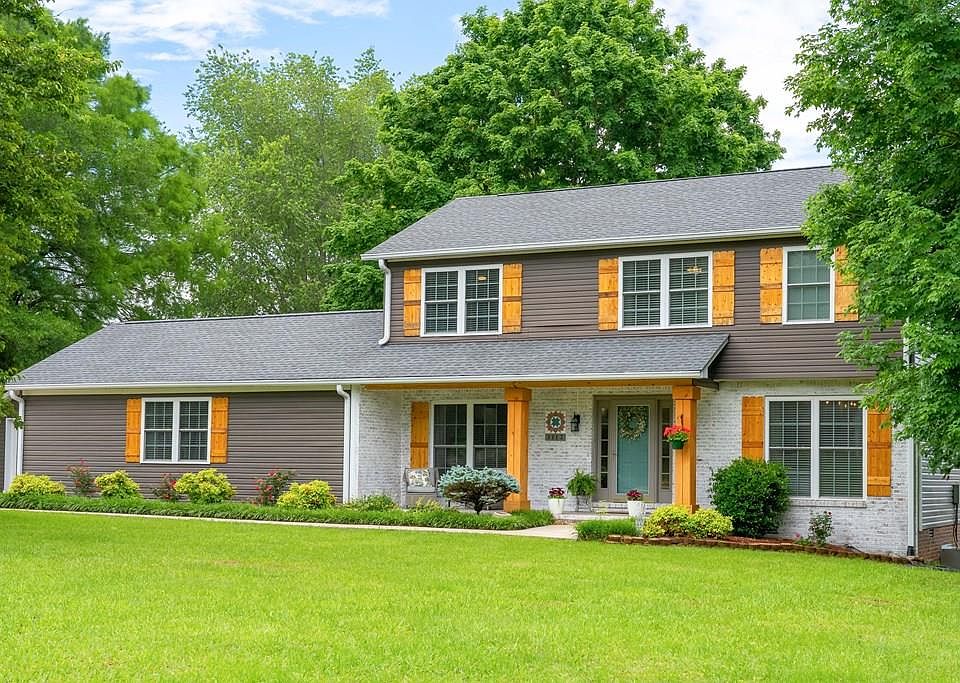 1st image of 1112 Belmont Dr