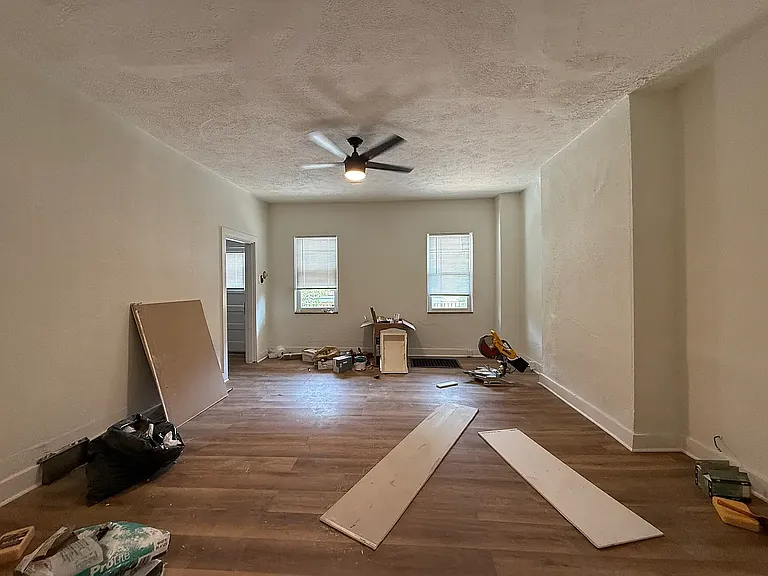 1817 Jancey St — Photo 25