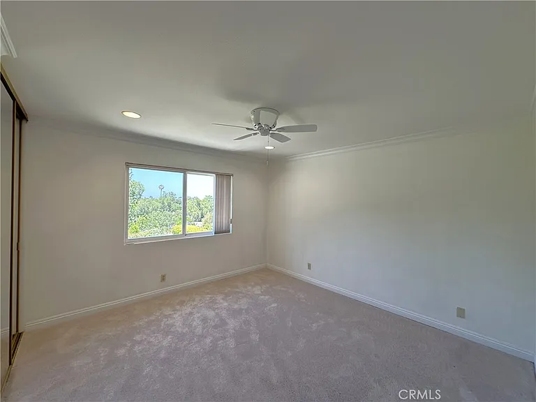 26543 Academy Dr — Photo 21