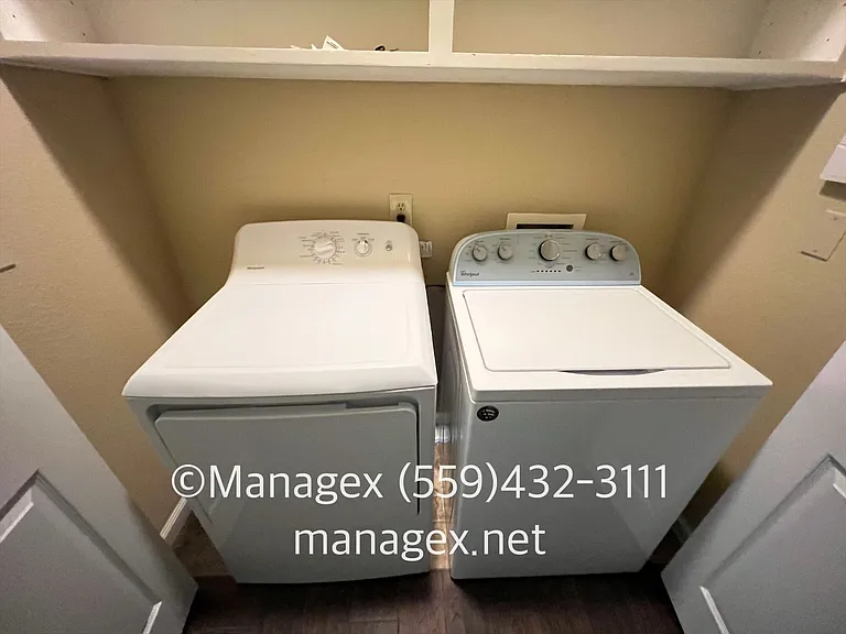1151 E Pinehurst Ave — Photo 19
