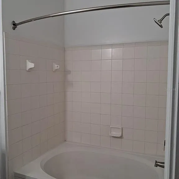 10405 Villa View Cir #10405 — Photo 12