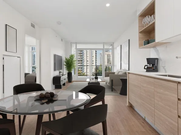 585 Austin Ave #708, Coquitlam, BC V3K 0G6