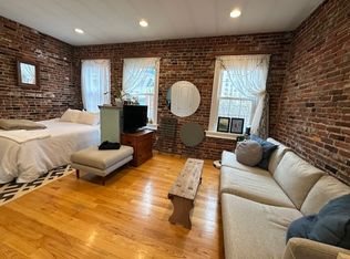 3 Thacher Ct APT 7, Boston, MA 02113