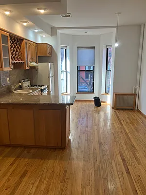 Rented by Dolores Buonocore, LREB | media 7