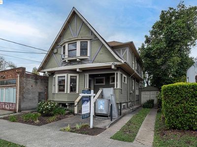 3050 Shattuck Ave, Berkeley, CA, 94705