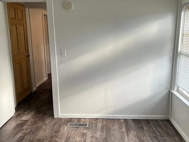 118 Locust St — Photo 1