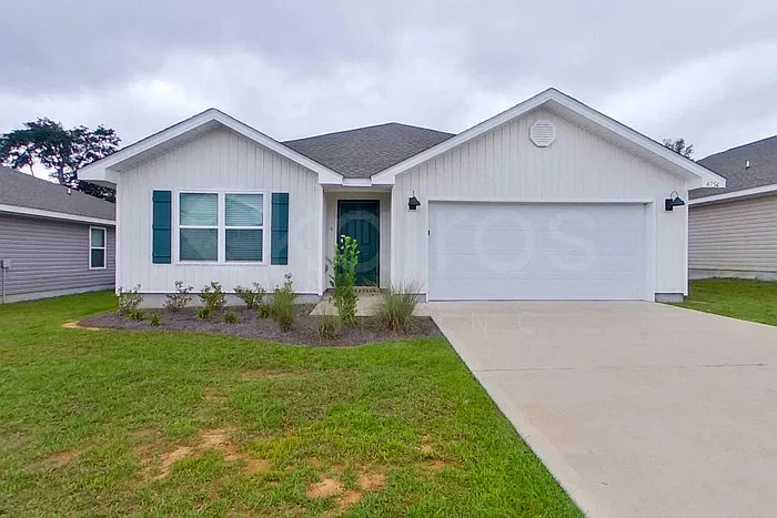 4 bed, 2.0 bath, 1787 sqft, $2,145 — Photo 1
