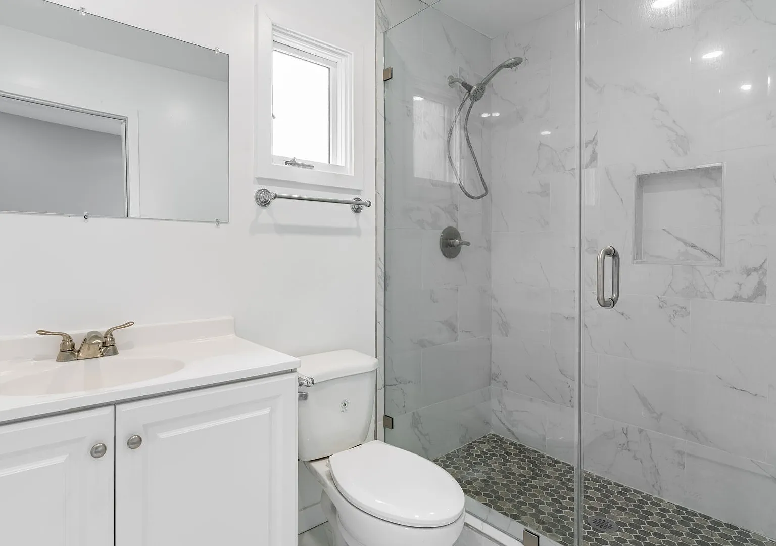 1166 W 29th St., LLC — Photo 2