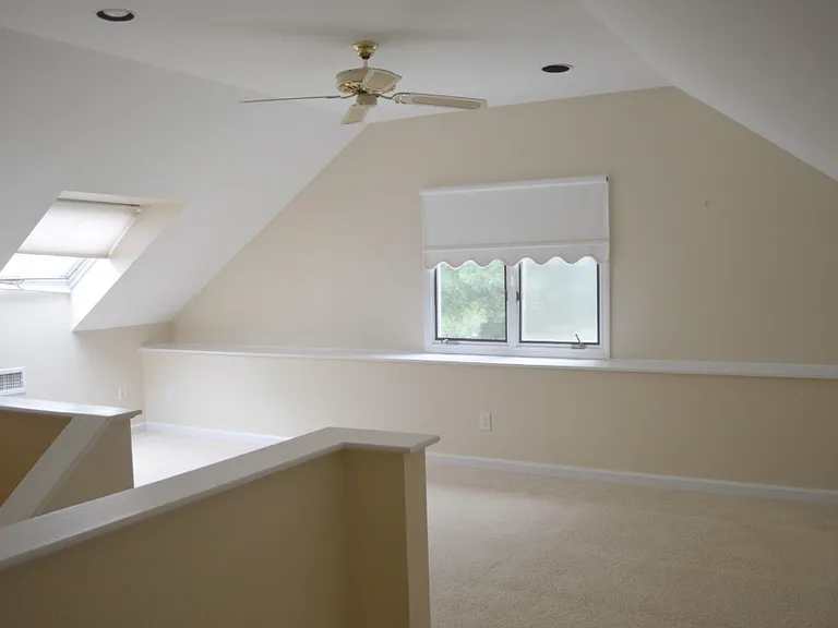 50 Undine Rd #8D — Photo 4