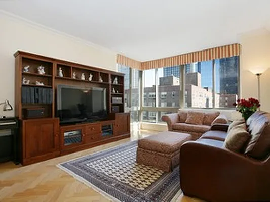 Sold by Corcoran | media 15