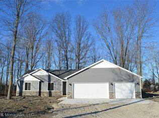 9380 Folkert Rd, Clay, MI 48001