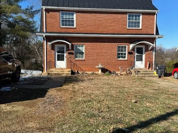 1303 Longwood Ave, Bedford, VA 24523