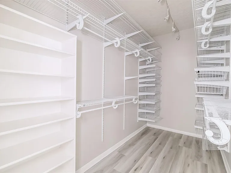 7603 Quintero Dr — Photo 28