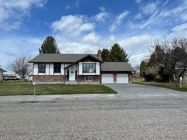 95 Hillridge Ave, Blackfoot, ID 83221
