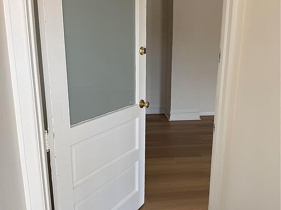 3rd image of 1333 Overlook Rd #1
