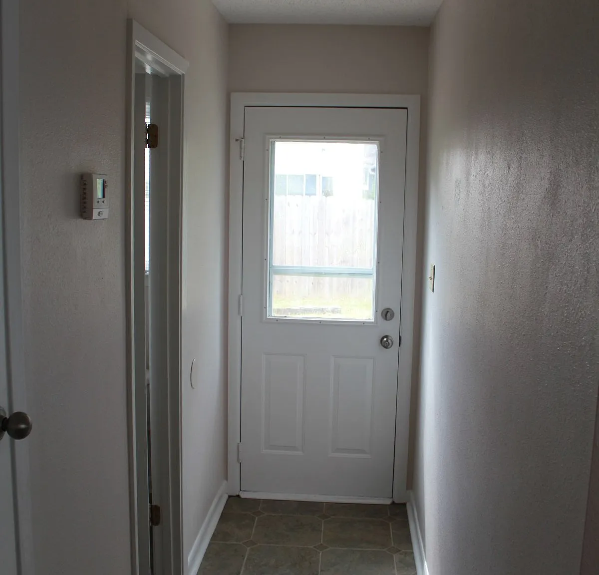 4 Carie Way — Photo 2