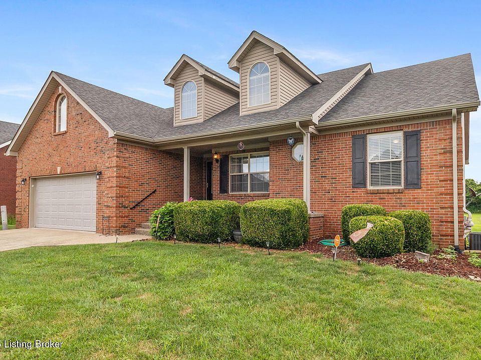 1st image of 104 Rolling Hills Dr