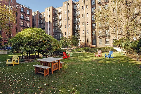 Rented by Corcoran | media 22