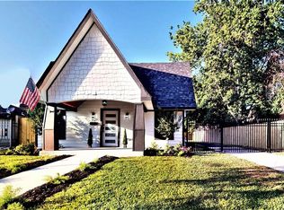 1565 Scharpe St, Houston, TX 77023