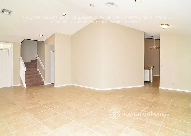 5215 NW 51st Ct — Photo 3