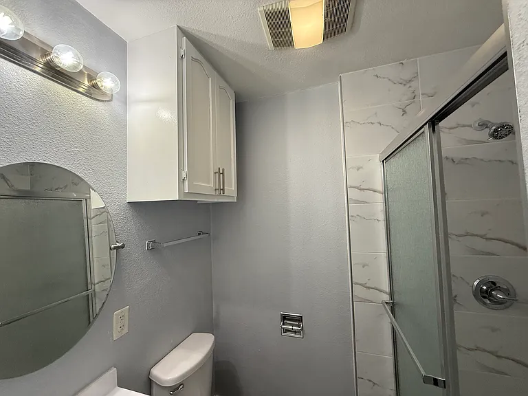 1032-1036 S Normandie Ave #9 — Photo 25