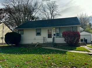 2615 Pelham Rd, Rockford, IL 61107