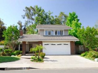 2 Rolling Brk, Irvine, CA 92603