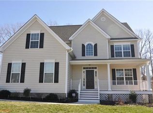 2819 Bayfront Way, Midlothian, VA 23112