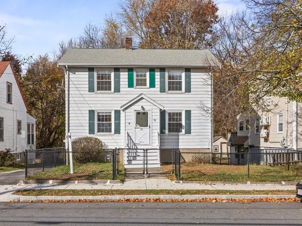 51 Brook Rd, Quincy, MA 02169
