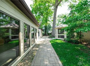 125 Hawthorne Rd, Springfield, OH 45504